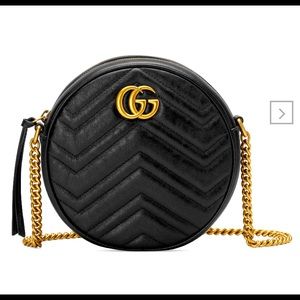GG Marmont mini round shoulder bag